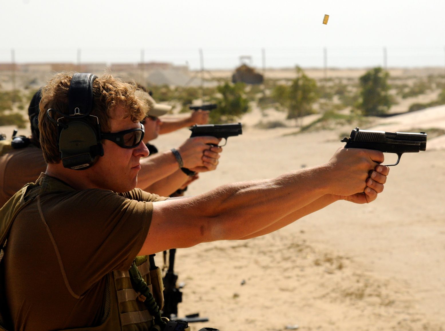 The P226 Handgun Is the Navy Seal's Favorite Gun for 1 Reason | The